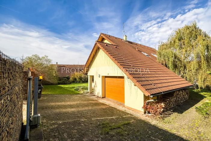 Prodej rodinného domu, Mořina, 239 m2