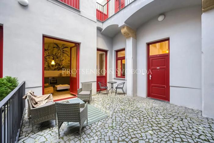 Prodej bytu 2+kk, Praha - Karlín, Prvního pluku, 73 m2