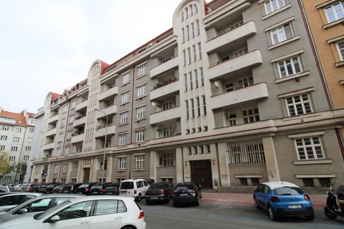 Pronájem bytu 2+1, Praha - Žižkov, Ambrožova, 64 m2