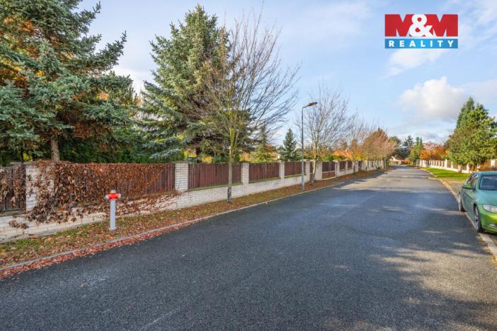 Prodej pozemku pro bydlení, Průhonice, 939 m2