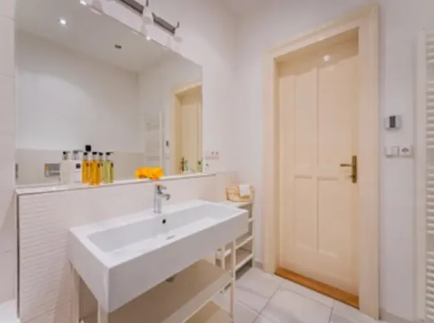 Pronájem bytu 2+kk, Praha - Staré Město, Na Perštýně, 73 m2