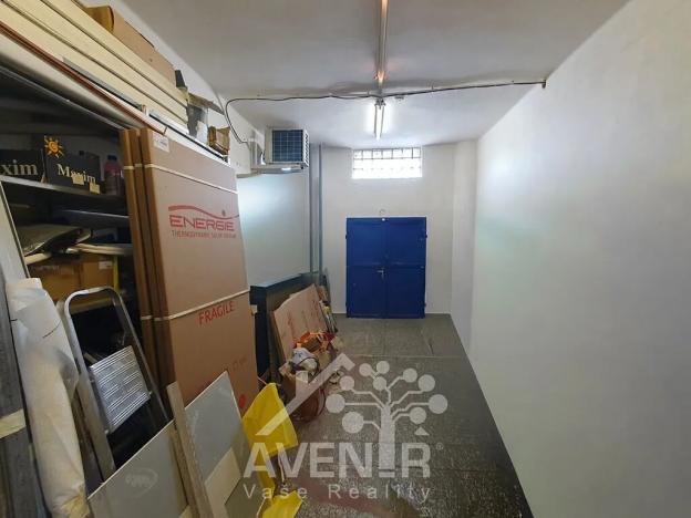 Prodej obchodního prostoru, Jablonec nad Nisou, Pasecké náměstí, 200 m2