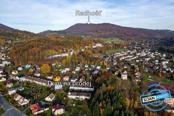 Prodej rodinného domu, Rožnov pod Radhoštěm, Družstevní, 150 m2