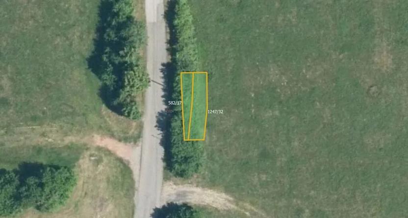 Prodej pole, Medlovice, 9702 m2