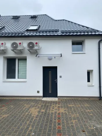 Pronájem bytu 1+kk, Zlín, Štefánikova, 30 m2