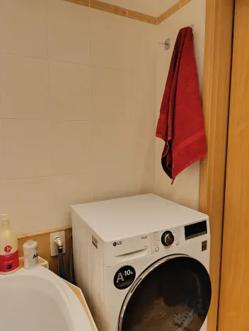 Prodej bytu 3+1, Uherský Brod, Sídl. Olšava, 70 m2