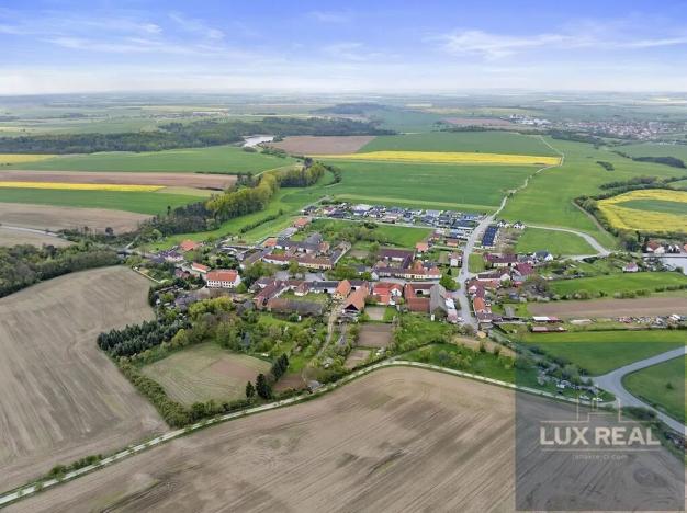 Prodej pozemku pro bydlení, Petrůvky, 11472 m2