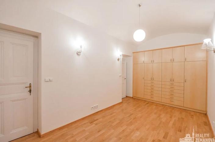 Pronájem bytu 3+kk, Praha - Vinohrady, Mánesova, 118 m2