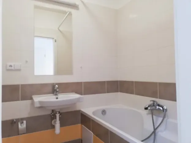 Pronájem bytu 2+kk, Praha - Vokovice, Na dlouhém lánu, 40 m2