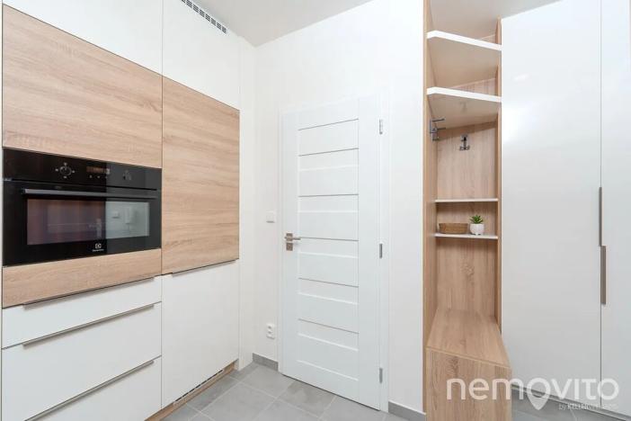 Prodej bytu 1+kk, Praha - Podolí, Na dolinách, 39 m2