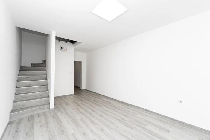 Prodej bytu 3+1, Ostrava, náměstí Antonie Bejdové, 73 m2