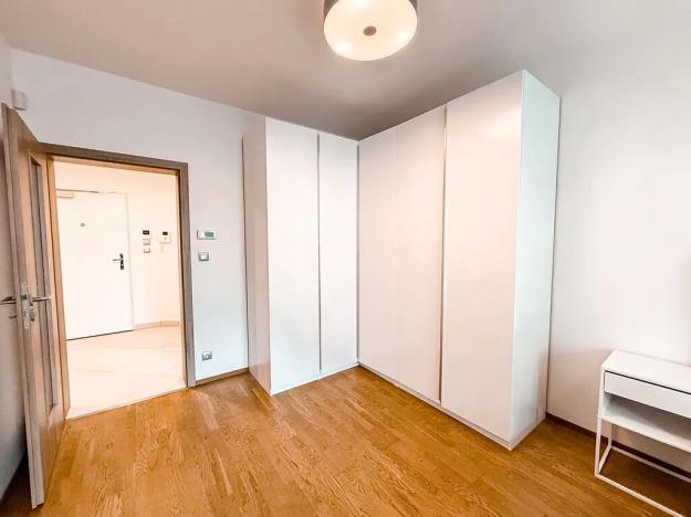 Pronájem bytu 2+kk, Praha - Holešovice, V háji, 76 m2