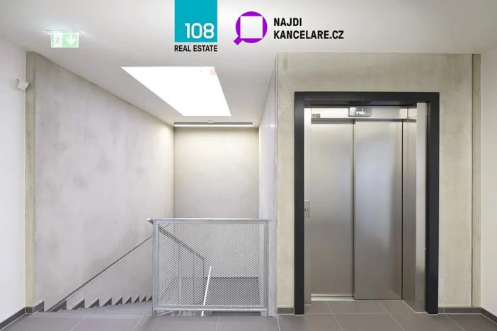 Pronájem kanceláře, Praha - Horní Počernice, K Bílému vrchu, 3000 m2