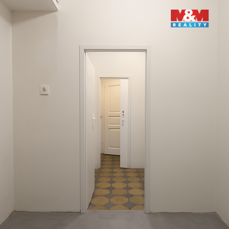 Pronájem obchodního prostoru, Praha, Italská, 47 m2