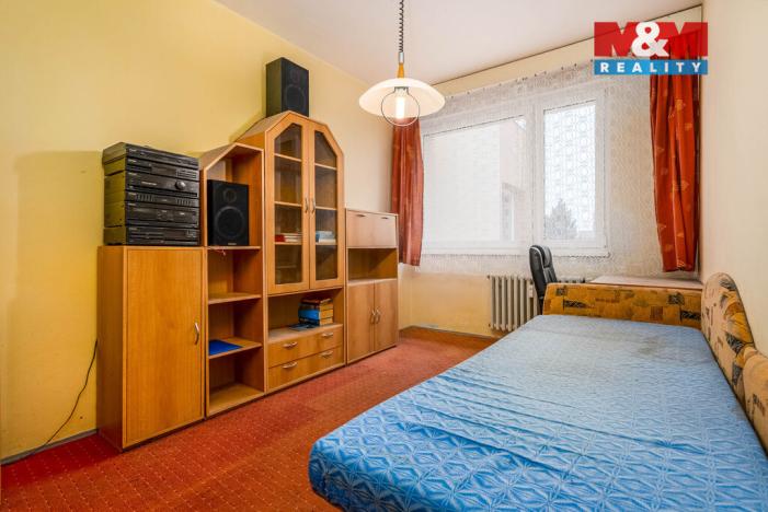 Prodej bytu 3+1, Pardubice - Studánka, Bartoňova, 69 m2