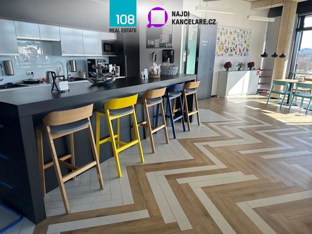 Pronájem kanceláře, Praha - Holešovice, Argentinská, 455 m2