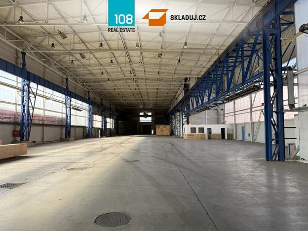 Pronájem skladu, Brno, Olomoucká, 2000 m2