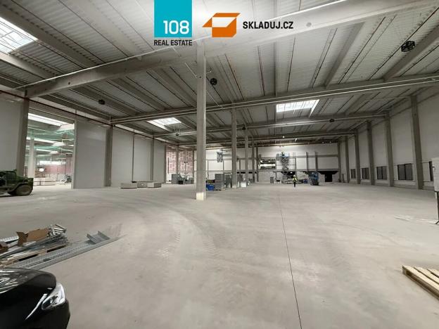 Pronájem skladu, Dyje, 7047 m2