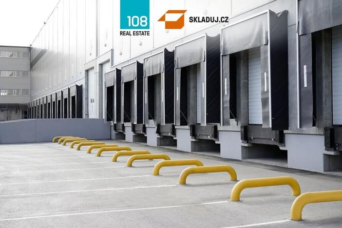 Pronájem skladu, Uničov, 26430 m2