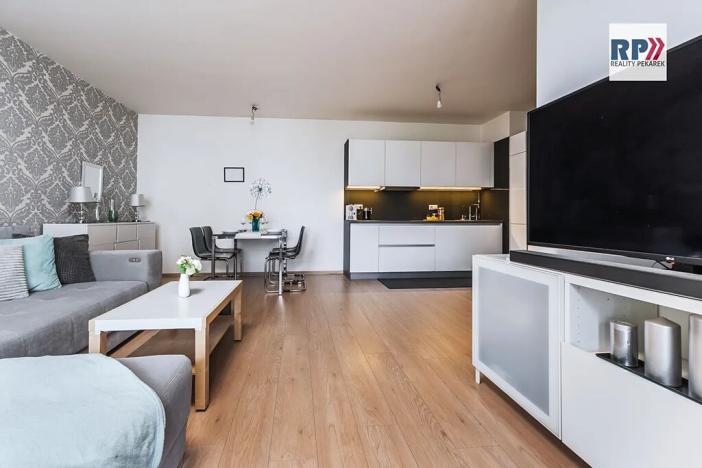 Prodej bytu 3+kk, Praha - Vysočany, Strnadových, 74 m2