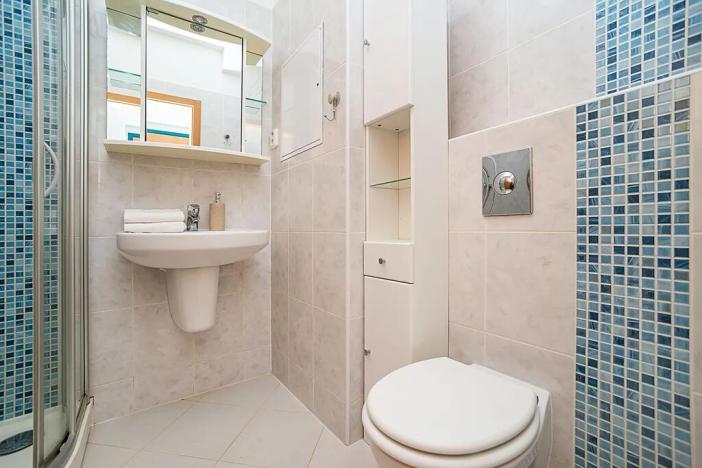 Pronájem bytu 2+kk, Praha - Modřany, Komořanská, 47 m2