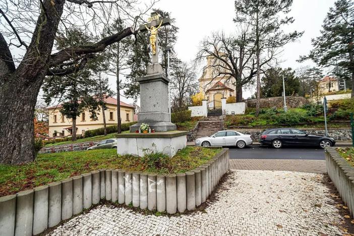 Pronájem bytu 2+kk, Praha - Modřany, Komořanská, 47 m2