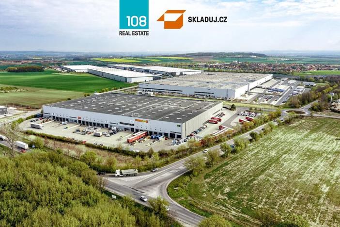 Pronájem skladu, Kozomín, 1700 m2