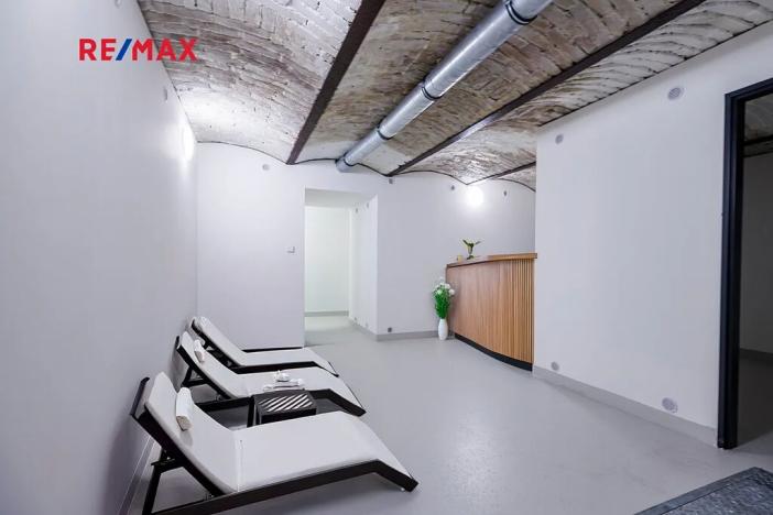 Prodej bytu 2+kk, Svoboda nad Úpou, Nádražní, 56 m2