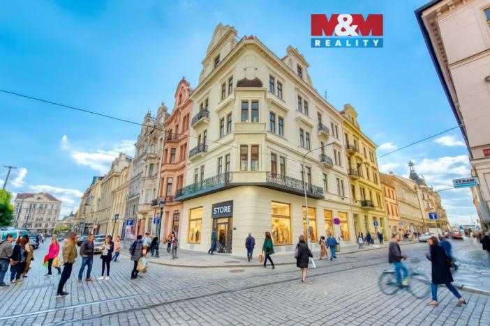 Pronájem obchodního prostoru, Plzeň - Vnitřní Město, náměstí Republiky, 227 m2