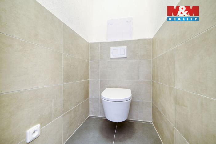 Pronájem bytu 1+kk, Nýřany, Benešova třída, 34 m2