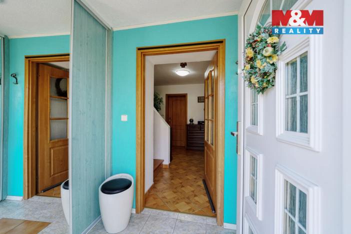 Prodej rodinného domu, Dolany, 225 m2