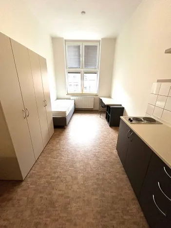 Pronájem bytu 1+kk, Praha - Smíchov, Křížová, 22 m2