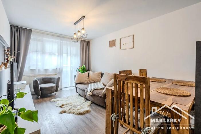 Prodej bytu 2+kk, Břežany II, 56 m2