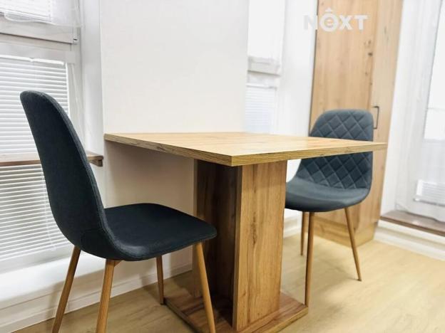 Pronájem bytu 1+kk, České Budějovice, Nádražní, 26 m2