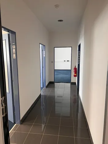 Pronájem kanceláře, Praha - Letňany, 150 m2