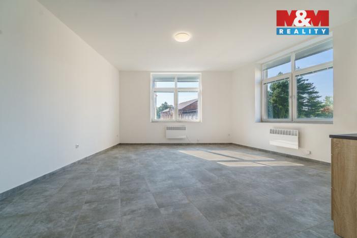 Pronájem bytu 1+kk, Sokolov, Nádražní, 40 m2