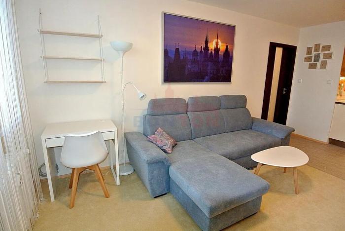 Pronájem bytu 2+kk, Praha - Háje, Janouchova, 43 m2