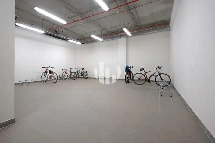 Pronájem kanceláře, Praha - Smíchov, Radlická, 208 m2