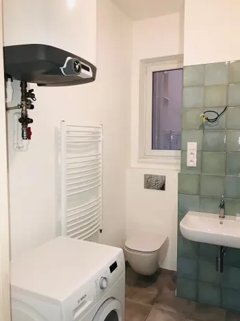 Pronájem bytu 2+kk, Praha - Žižkov, Viklefova, 46 m2