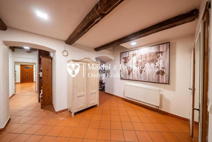 Prodej rodinného domu, Ivančice, Jana Schwarze, 178 m2