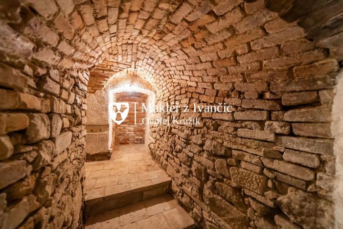 Prodej rodinného domu, Ivančice, Jana Schwarze, 178 m2