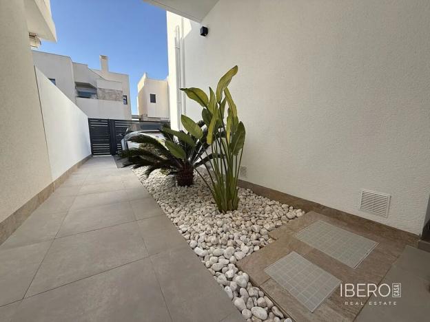 Prodej rodinného domu, Los Montesinos, Španělsko, 120 m2