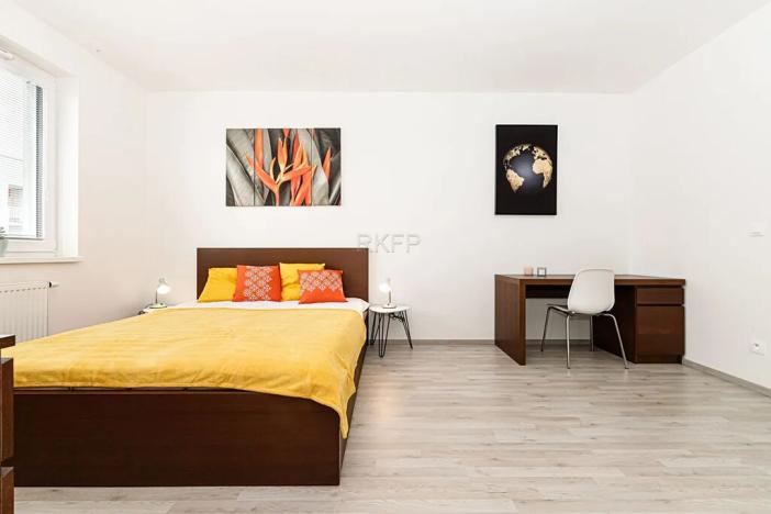 Pronájem bytu 1+kk, Praha - Vysočany, Strnadových, 33 m2