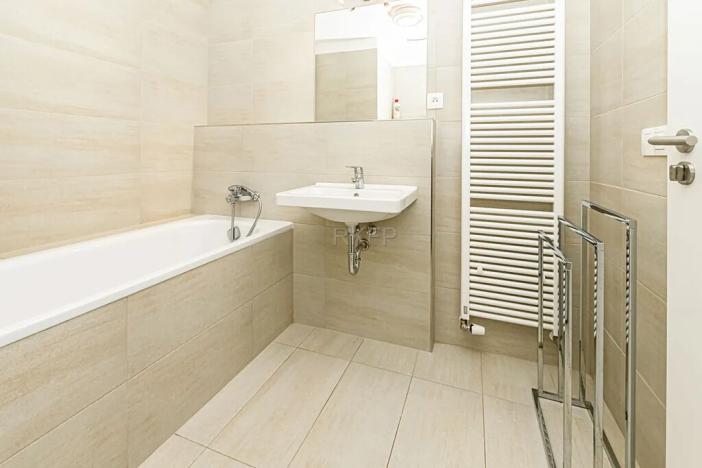 Pronájem bytu 1+kk, Praha - Vysočany, Strnadových, 33 m2