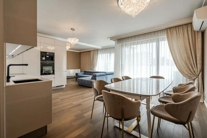 Pronájem bytu 4+kk, Praha - Karlín, Rohanské nábřeží, 136 m2