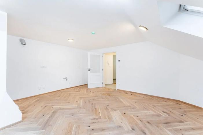 Prodej bytu 2+kk, Praha - Vršovice, Žitomírská, 54 m2