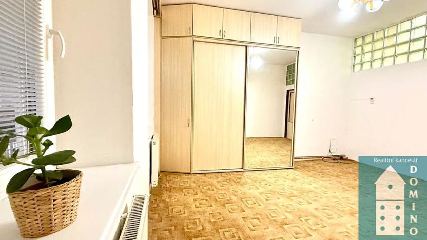 Pronájem bytu 1+1, Kroměříž, 32 m2