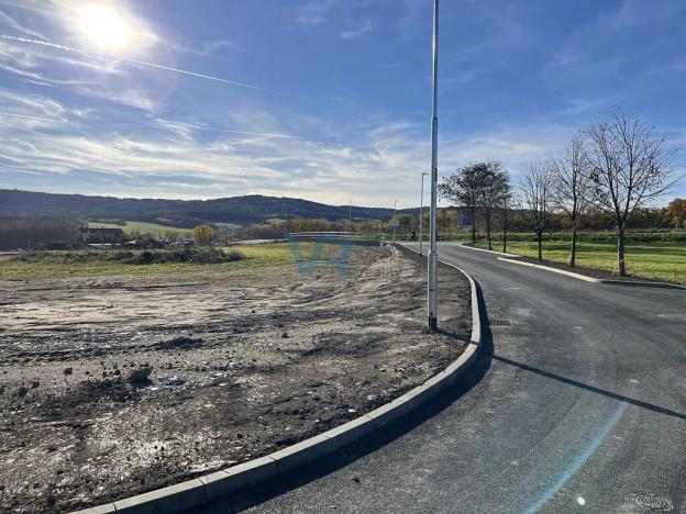 Prodej pozemku pro bydlení, Lipí, 903 m2