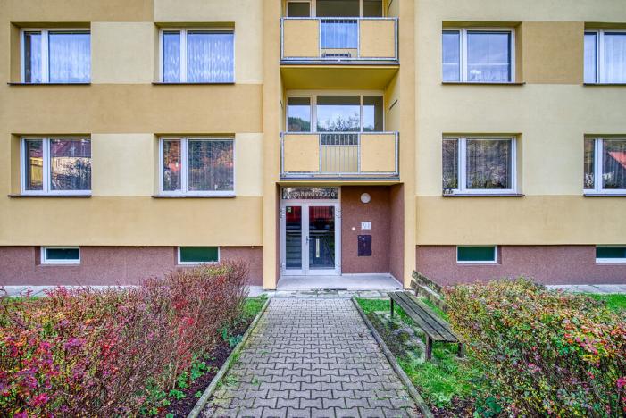 Pronájem bytu 1+1, Děčín - Děčín IX-Bynov, Gagarinova, 34 m2
