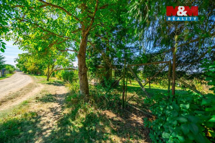 Prodej zahrady, Kuřim, 418 m2